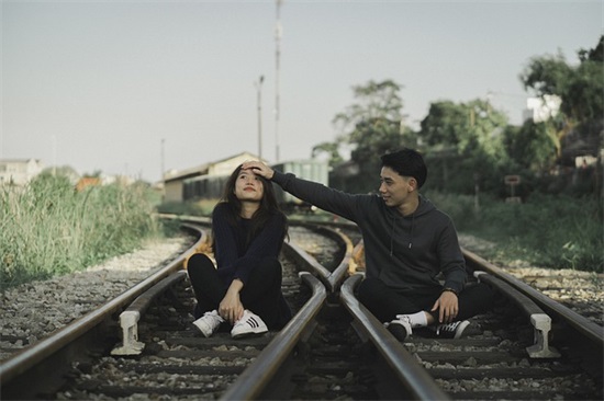 赞美别人很棒的句子 夸赞别人优秀能干的语句