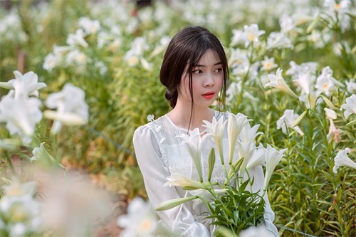 女子潇洒随性的诗句 形容女子潇洒的诗句